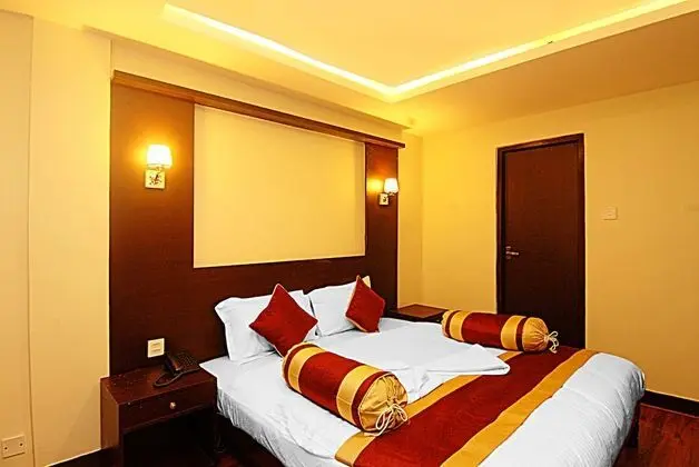 Deluxe Tek Büyük veya İki Ayrı Yataklı Oda