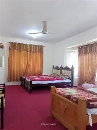 Üç Kişilik Oda