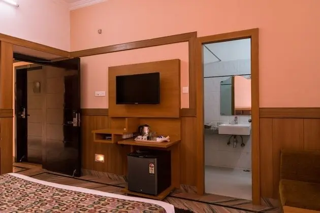 Deluxe Tek Büyük veya İki Ayrı Yataklı Oda
