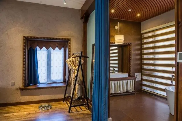 Design Tek Büyük Yataklı Oda (A)