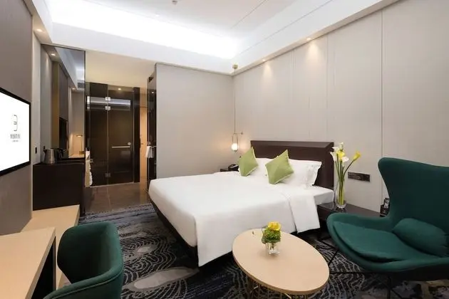 Luxury Tek Büyük Yataklı Oda