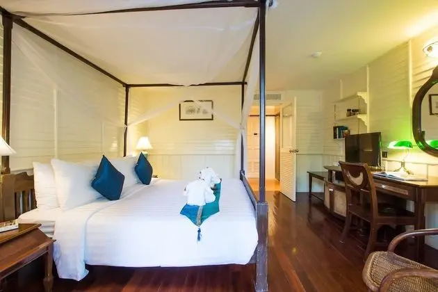 Deluxe King Bed Room