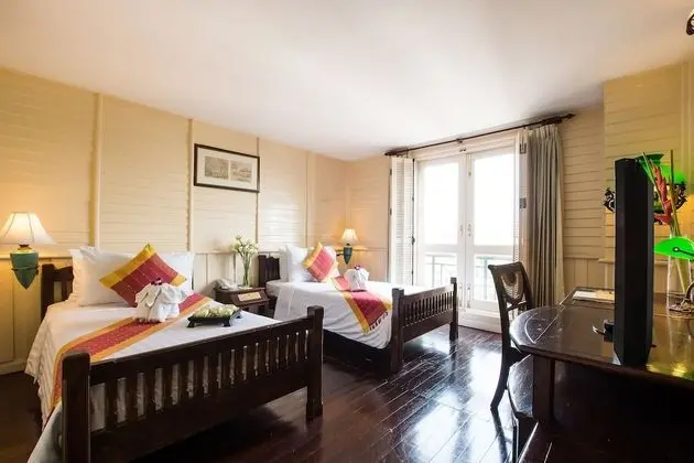 Superior Twin Bed Room