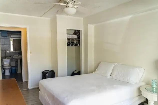 Daire (Budget Friendly 1Bd/1Ba Unit Near Int)