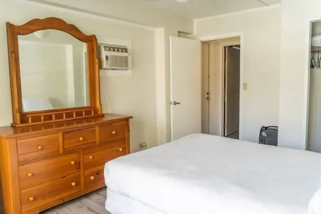 Daire (Budget Friendly 1Bd/1Ba Unit Near Int)