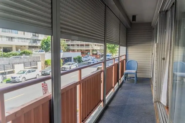 Daire (Budget Friendly 1Bd/1Ba Unit Near Int)