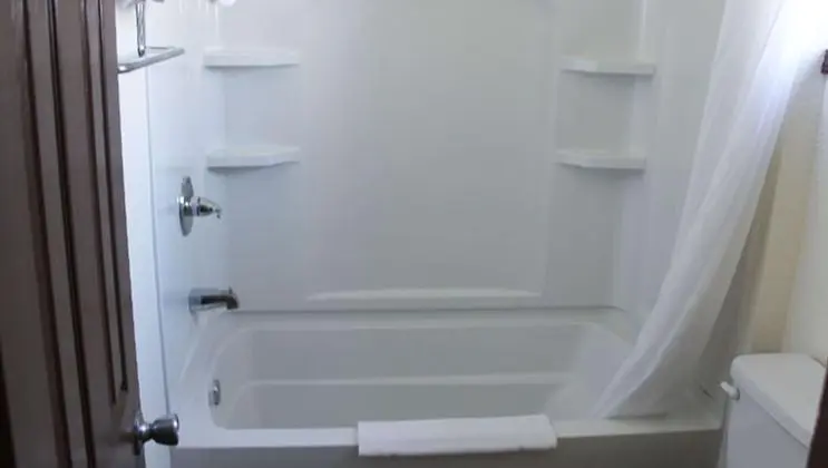 Oda, 2 Çift Kişilik Yatak, Sigara İçilmez