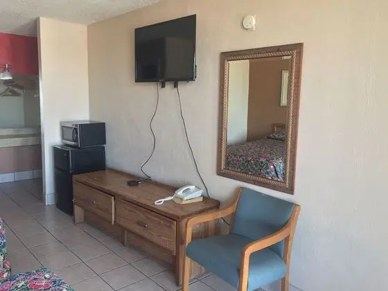 Comfort Tek Büyük Yataklı Oda, 2 Çift Kişilik Yatak, Sigara İçilmez, Buzdolabı ve Mikrodalga