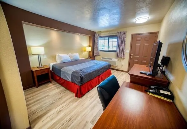 Basic Oda, 1 En Büyük (King) Boy Yatak, Sigara İçilmez