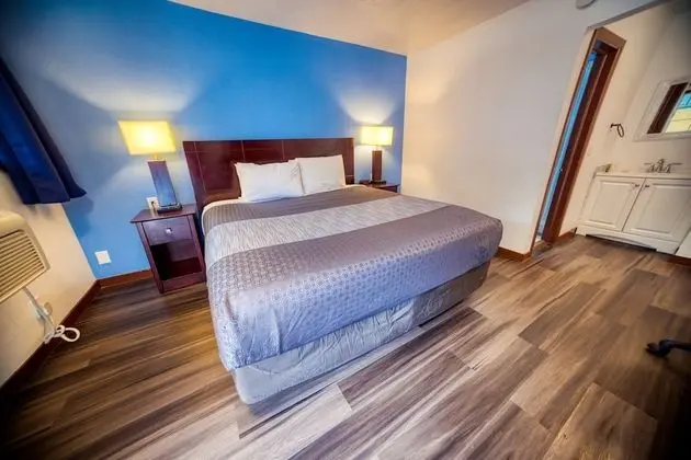 Basic Oda, 1 En Büyük (King) Boy Yatak, Sigara İçilmez