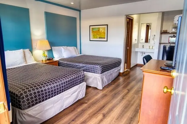 Basic Oda, 2 Büyük (Queen) Boy Yatak, Sigara İçilmez