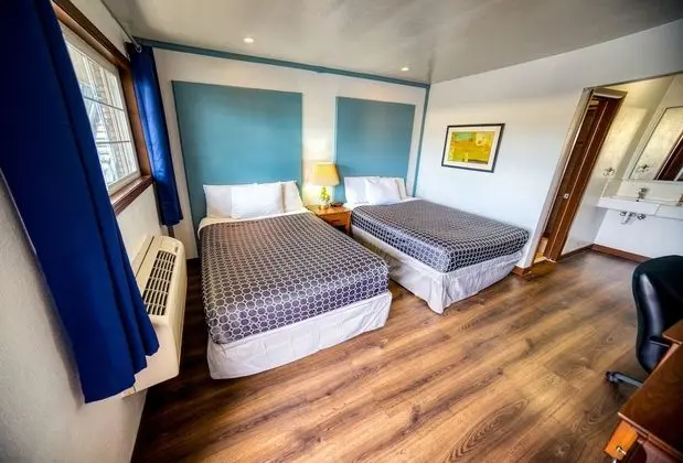 Basic Oda, 2 Büyük (Queen) Boy Yatak, Sigara İçilmez