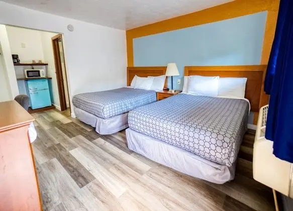 Basic Oda, 2 Büyük (Queen) Boy Yatak, Sigara İçilmez