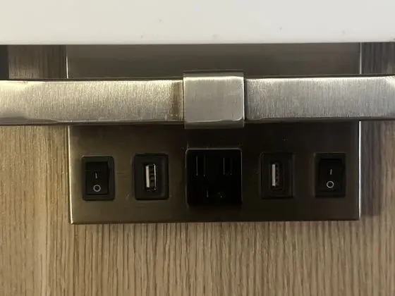 Oda, 1 Büyük (Queen) Boy Yatak, Sigara İçilmez