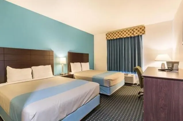 Standard Oda, 2 Büyük (Queen) Boy Yatak, Engellilere Uygun