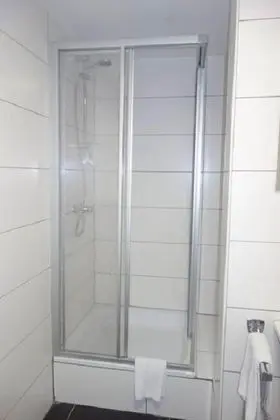 Comfort Tek Büyük veya İki Ayrı Yataklı Oda