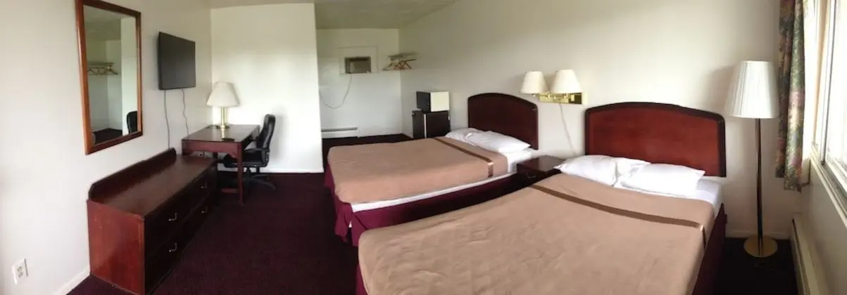 Standard Oda (Two Double Beds & Bunk Bed)