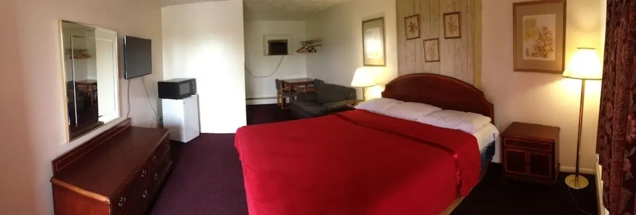 Standard Oda (Two Double Beds & Bunk Bed)