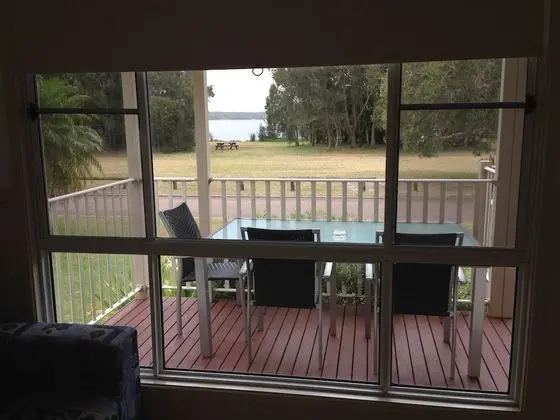 Lorikeet Deluxe