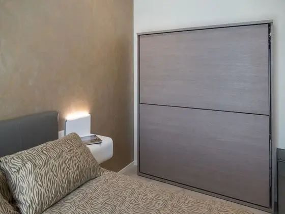 Comfort Tek Büyük Yataklı Oda (with extra bed)