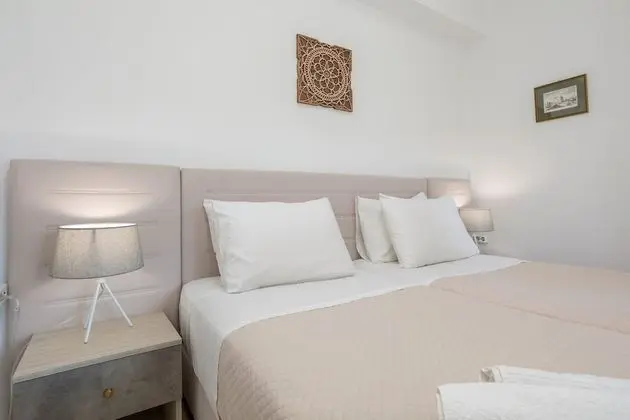 Villa, 4 Yatak Odası, Şömine