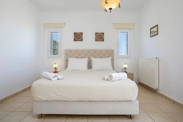 Villa, 4 Yatak Odası, Şömine