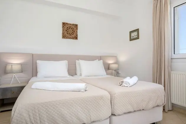 Villa, 4 Yatak Odası, Şömine
