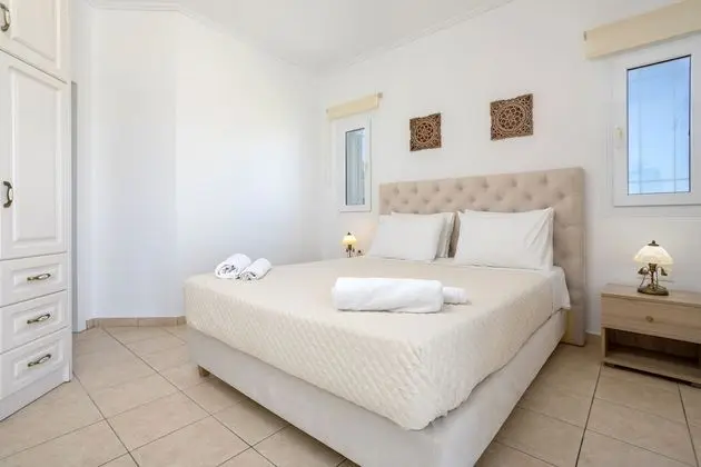 Villa, 4 Yatak Odası, Şömine