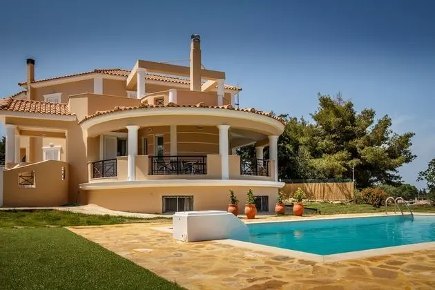Villa, 4 Yatak Odası, Şömine