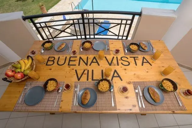Villa, 4 Yatak Odası, Şömine