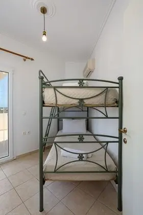 Villa, 4 Yatak Odası, Şömine
