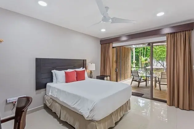 Queen Room