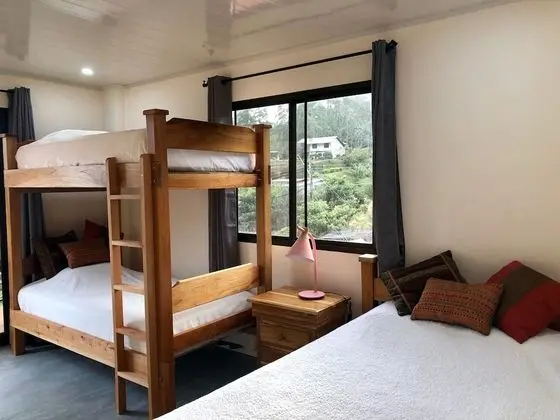 Deluxe Dört Kişilik Oda, Birden Çok Yatak, Dağ Manzaralı
