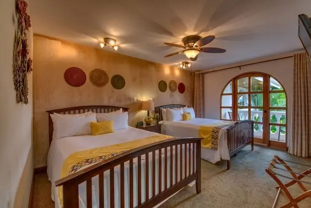 Superior Balcony Two Queen Beds