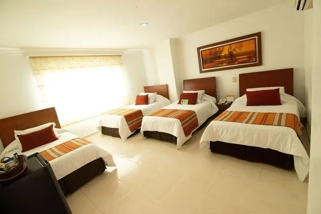 Family Dört Kişilik Oda