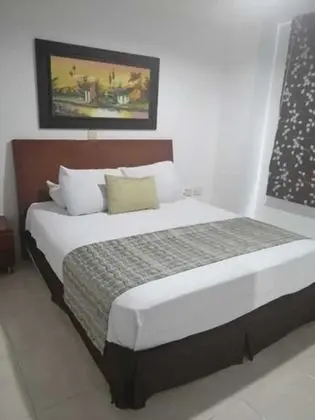 Standard Tek Büyük Yataklı Oda