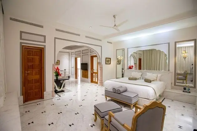 Grand Villa, 2 Yatak Odası, Kişiye Özel Havuzlu, Havuz Manzaralı
