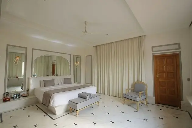Grand Villa, 2 Yatak Odası, Kişiye Özel Havuzlu, Havuz Manzaralı