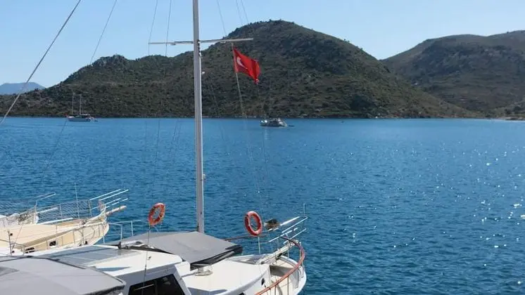 Apart Oda, Deniz Manzaralı, Balkonlu