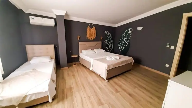 Apart Oda, Kısmi Deniz Manzaralı, Balkonlu