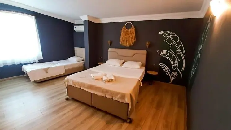 Apart Oda, Kısmi Deniz Manzaralı, Balkonlu
