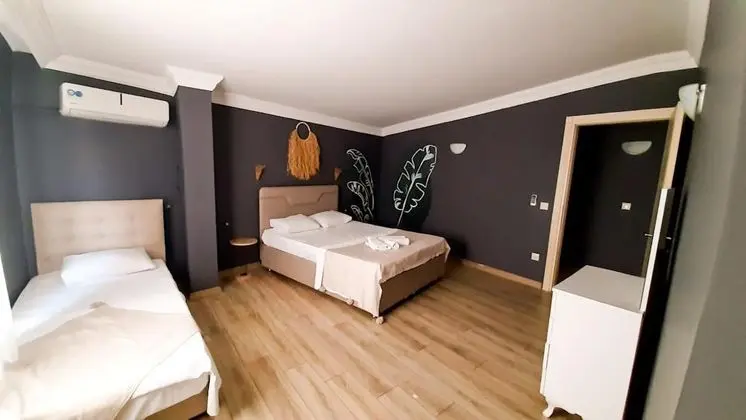 Apart Oda, Kısmi Deniz Manzaralı, Balkonlu