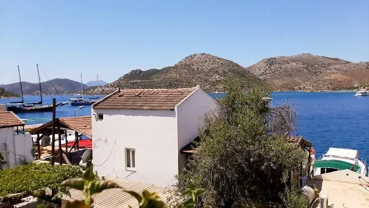 Apart Oda, Kısmi Deniz Manzaralı, Balkonlu