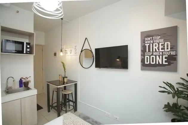 Basic Stüdyo, Şehir Manzaralı