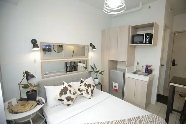 Basic Stüdyo, Şehir Manzaralı