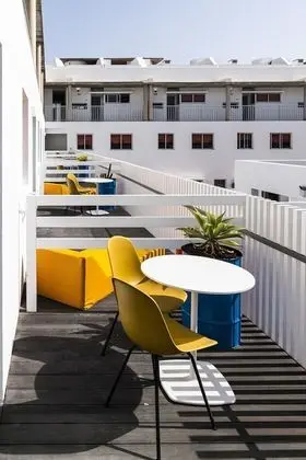 Dubleks, 2 Yatak Odası, Balkon, Avlu Manzaralı