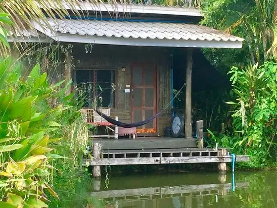 Standard Bungalow with Fan (Double Bed)