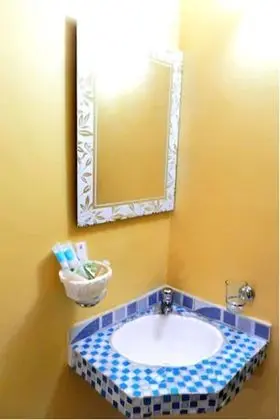 Standard Üç Kişilik Oda