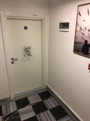 Süit, Sigara İçilmez