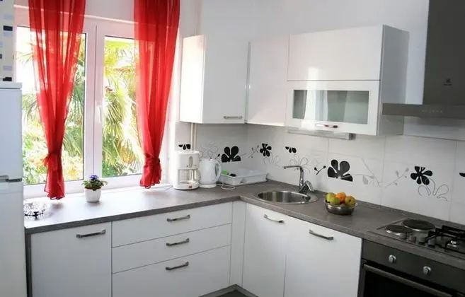 Apart Daire (Buffalo - 150m from the beach & parki)